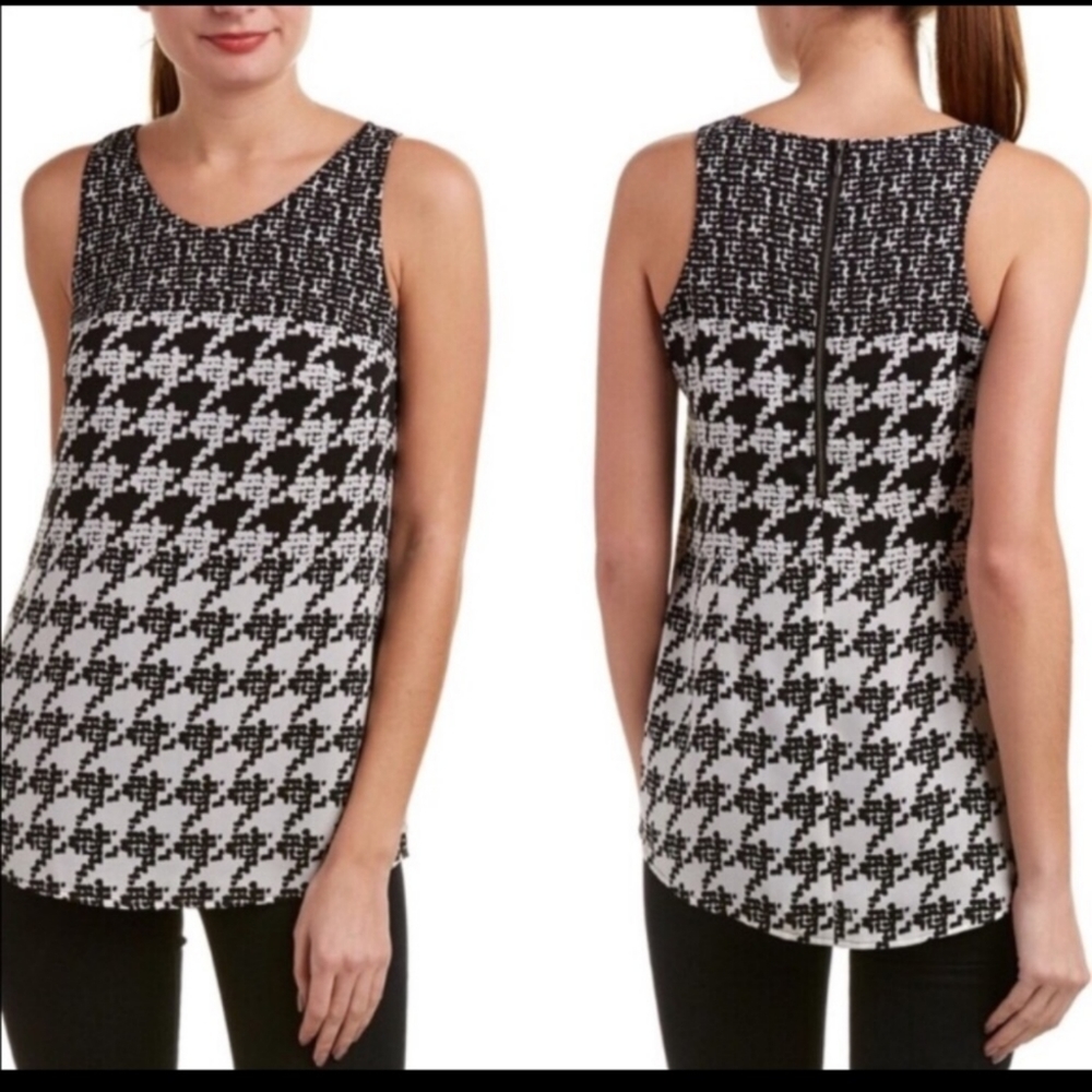 CAbi Houndstooth Broken Check Sleeveless Top